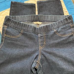 Old Navy cropped jeans